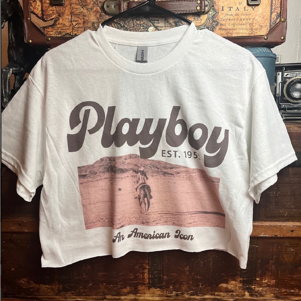 PLAYBOY White Graphic Crop Top